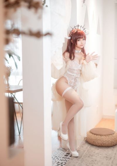 向日葵蕾丝草莓旧版app_HD超清在线观看
