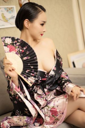 打扑克视频发出声音下载软件安装_BD全集在线观看