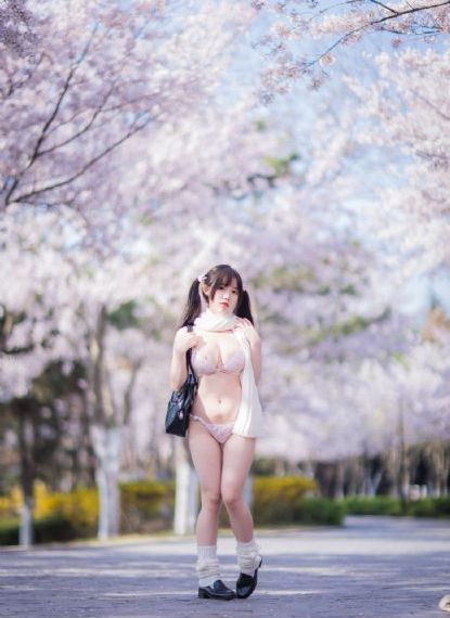 欧美成人自拍视频_BD韩语在线手机播放